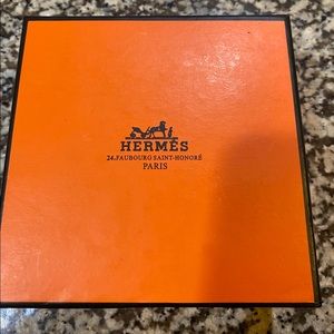 Vintage Hermès small box!